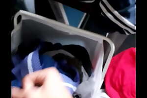 Cumming over sisters dirty laundry