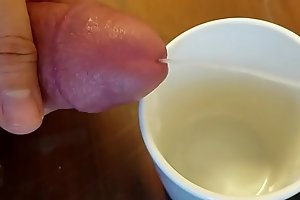 DickTracySr cum in coffee cup  Cream for coffee?