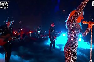 Lady Gaga - Shallow (Grammy 2019)