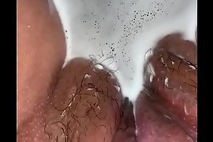 My clit HOT/mi clitoris muy caliente