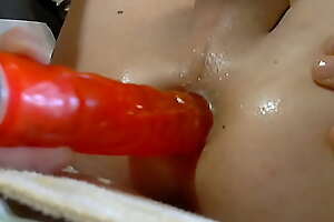 misr4 close up anal dildo